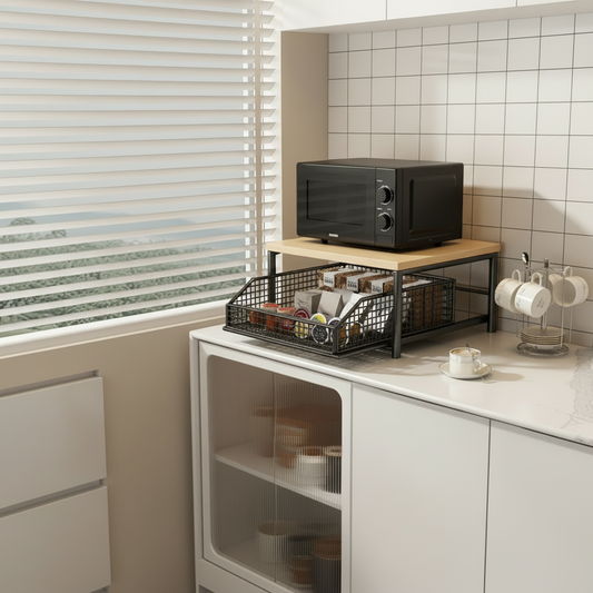 Etagere micro onde noir avec tasses